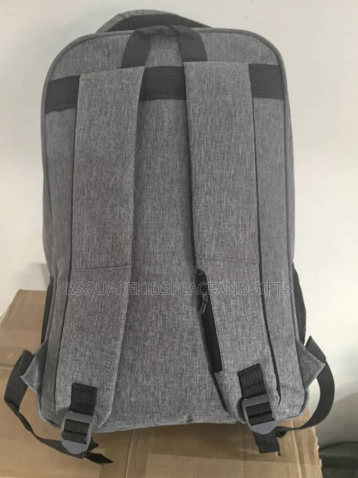 18 Inches Laptop Bag With Usb Pot for Souvenir