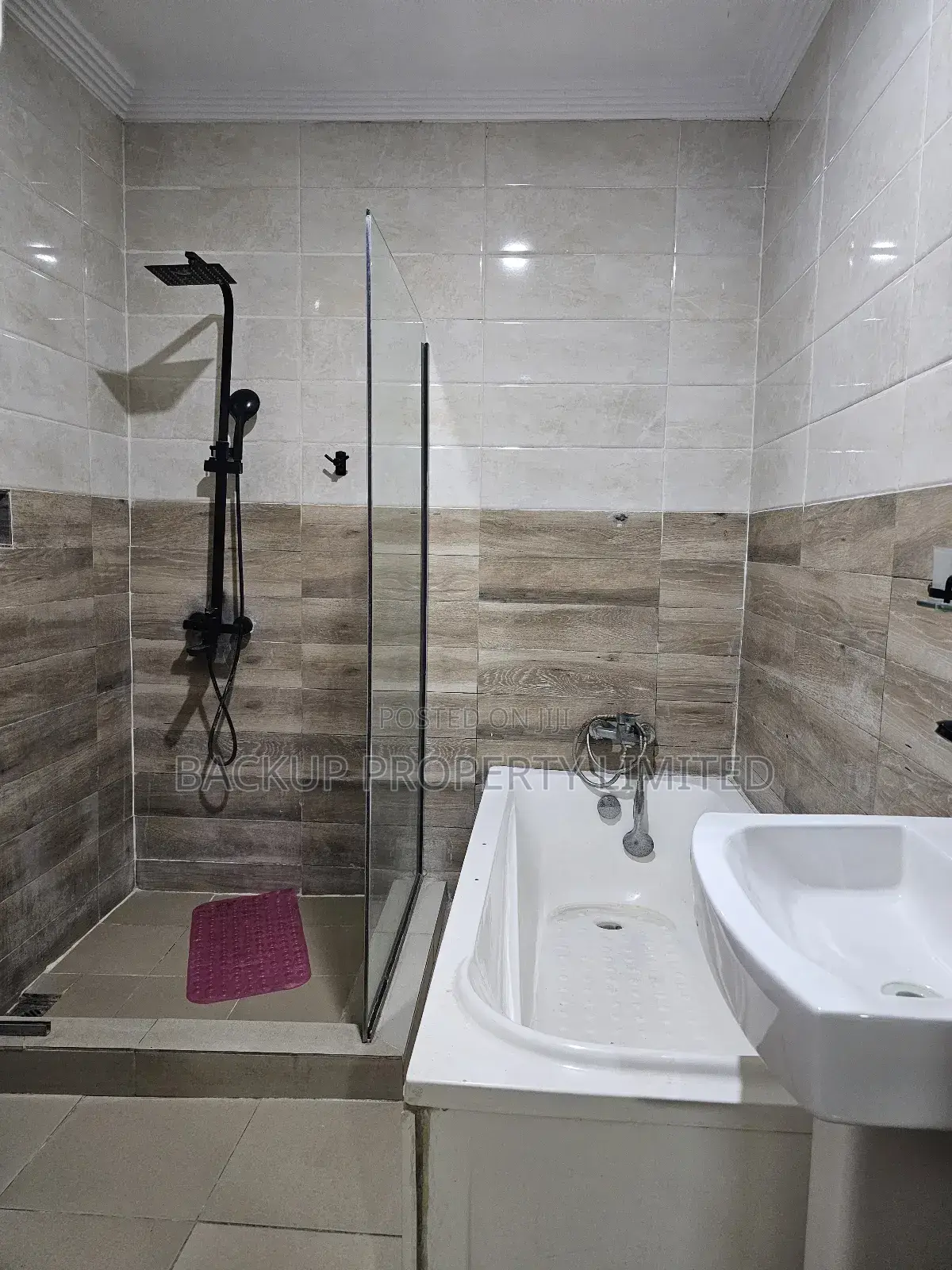 A Serviced Lovely Space for Your Relaxation