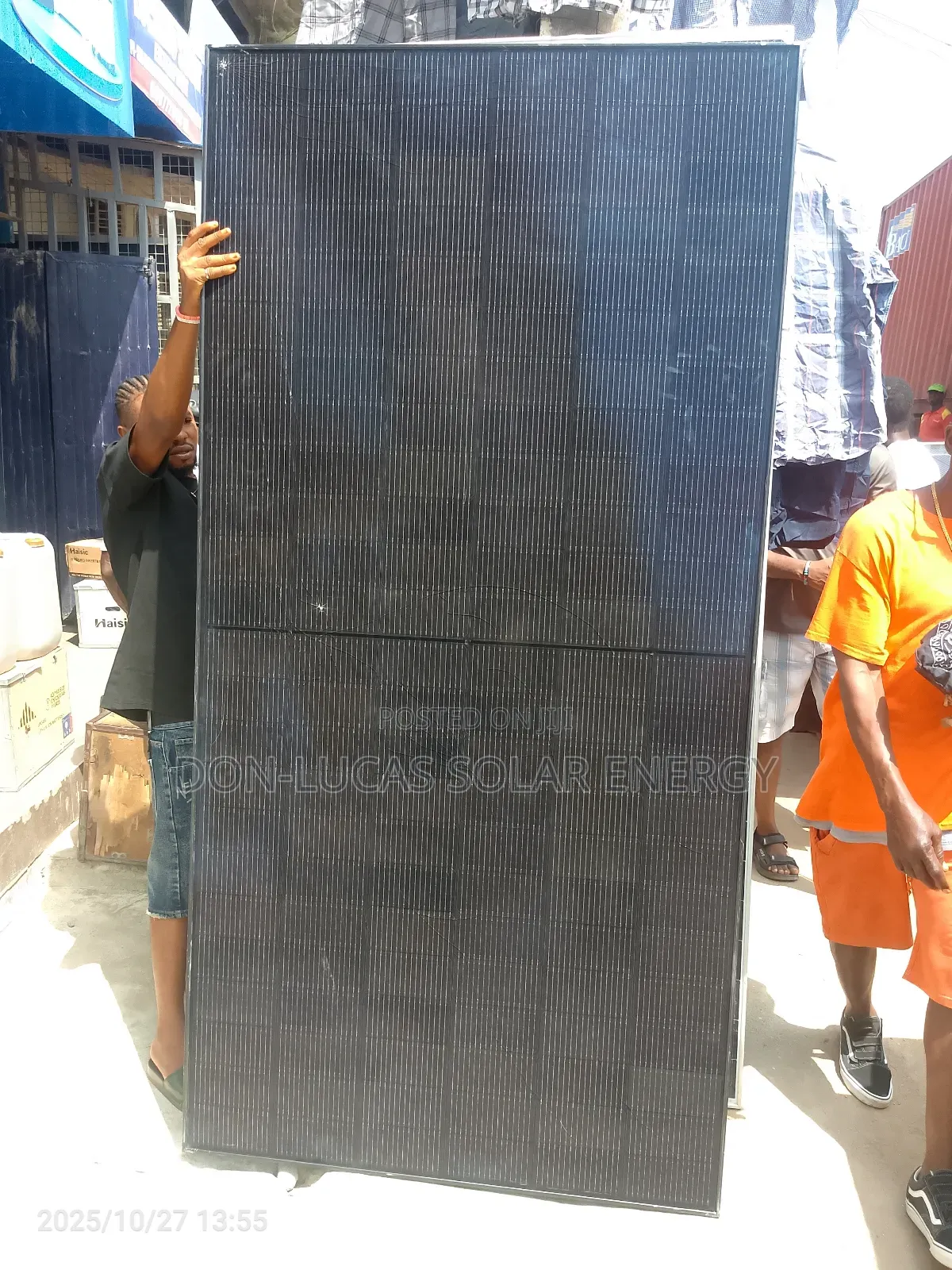 Ja Solar 700w 150cell