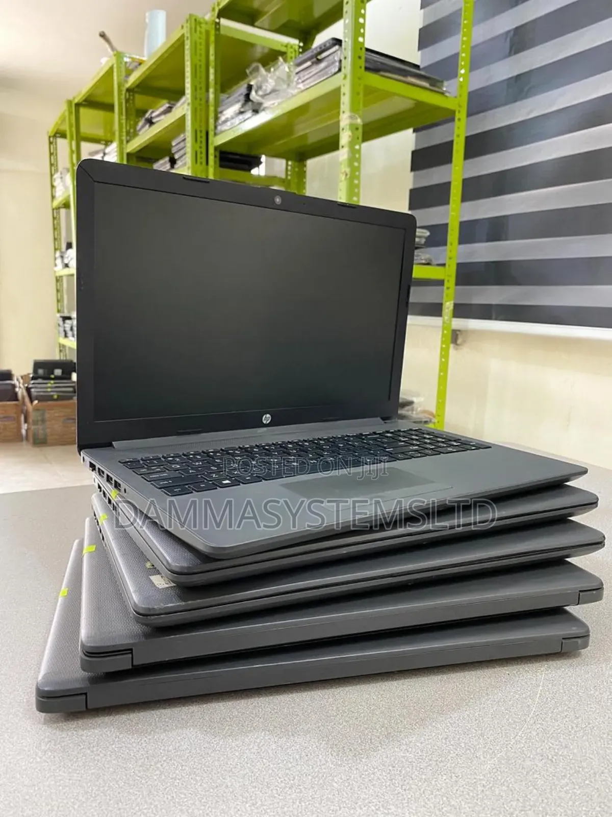 Laptop HP 255 8GB AMD SSD 256GB