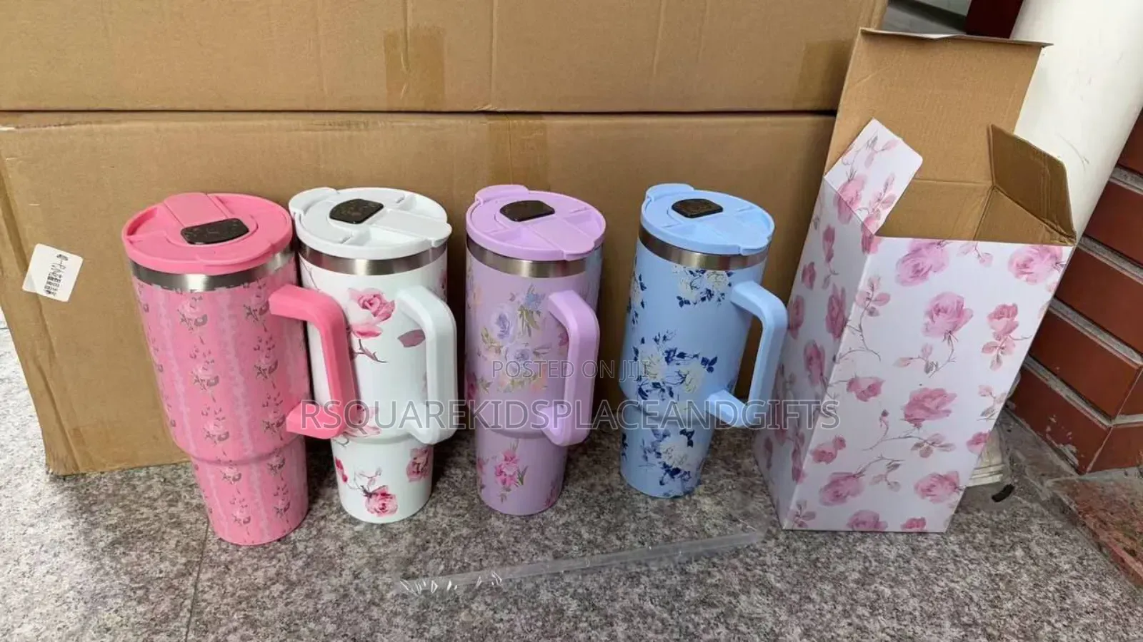 Thermometer Quencher With Flowery Design 1200ml Cup