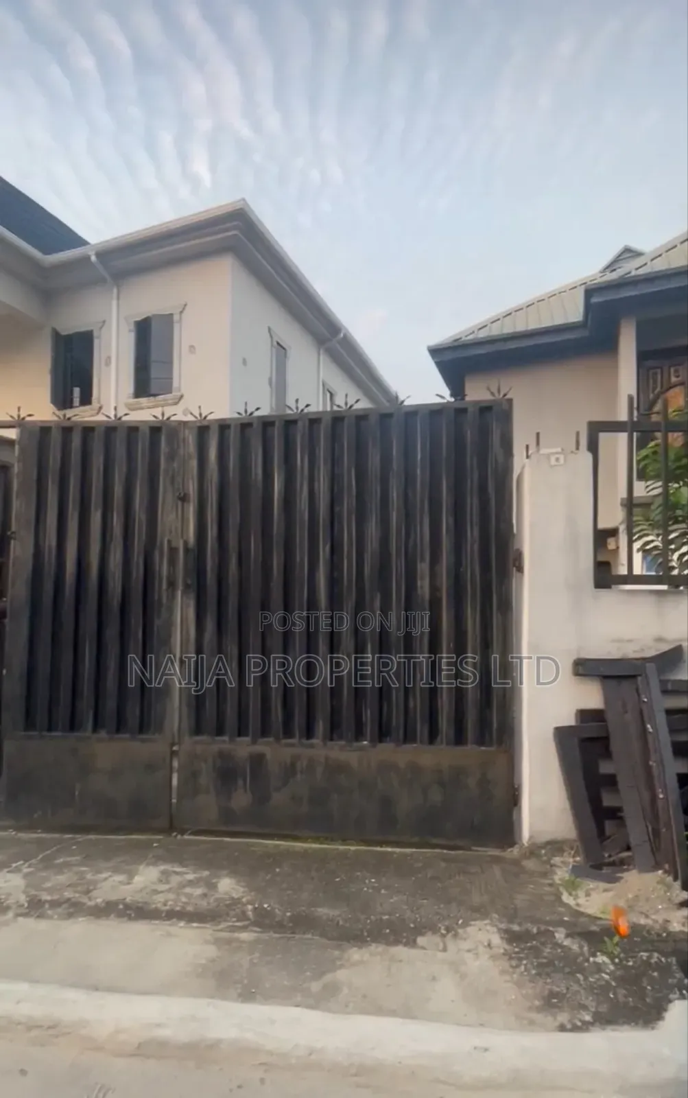 3bdrm Duplex in Skymall, Sangotedo for sale