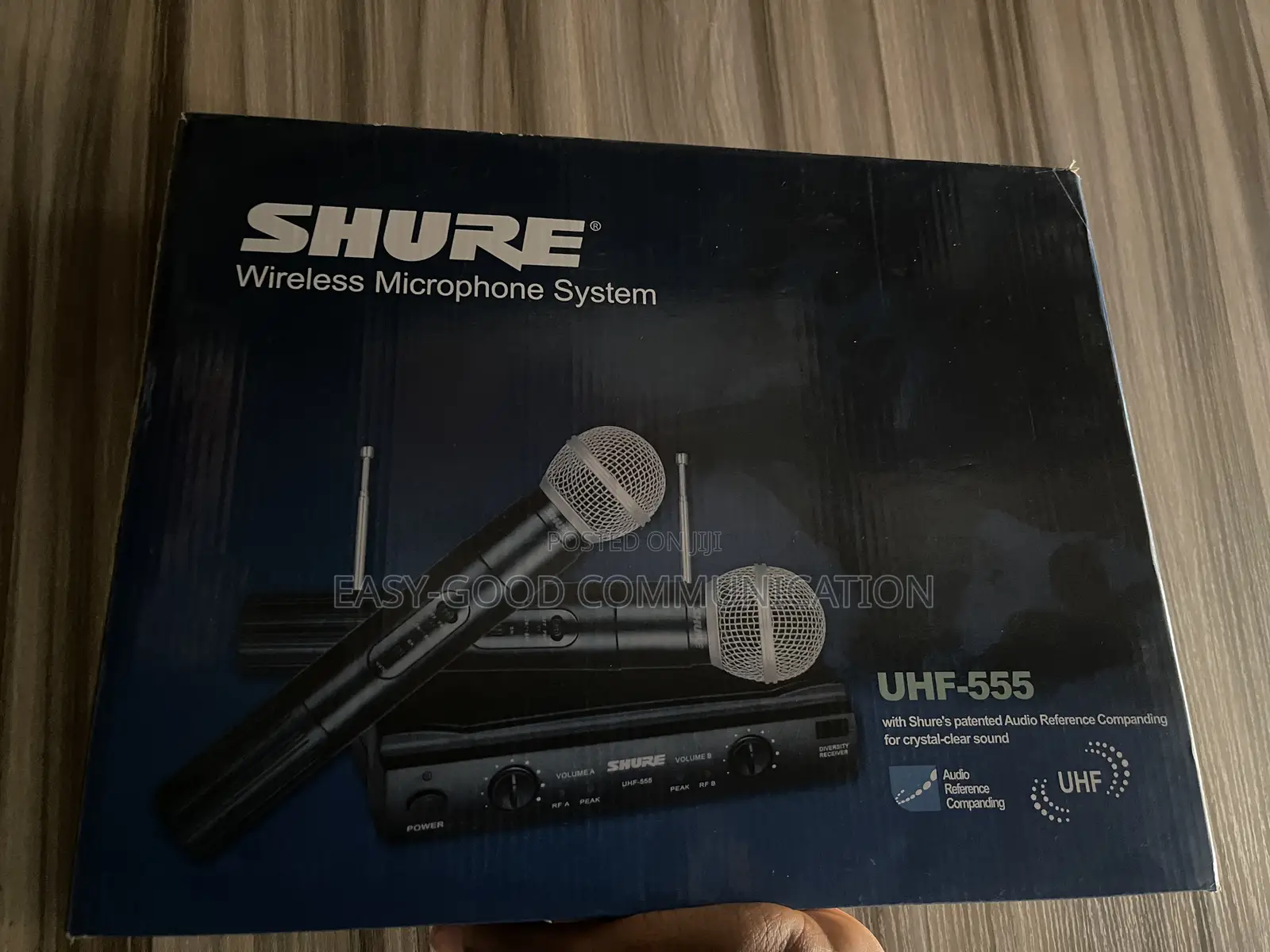 Shure Uhf-555 Wireless Microphone System