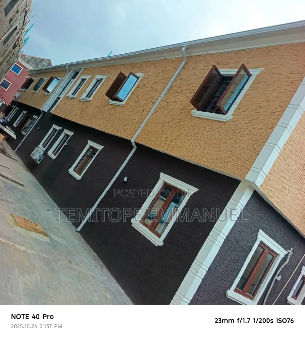 Furnished 7bdrm Duplex in Off Fagba Area Of for sale