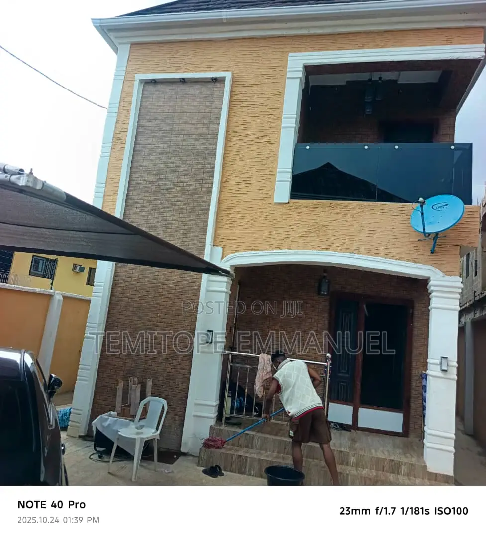 Furnished 7bdrm Duplex in Off Fagba Area Of for sale