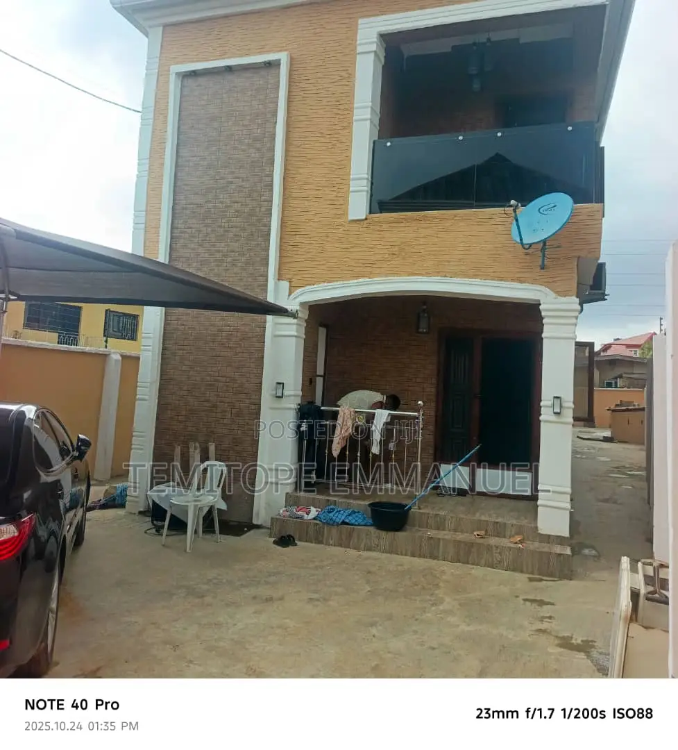 Furnished 7bdrm Duplex in Off Fagba Area Of for sale