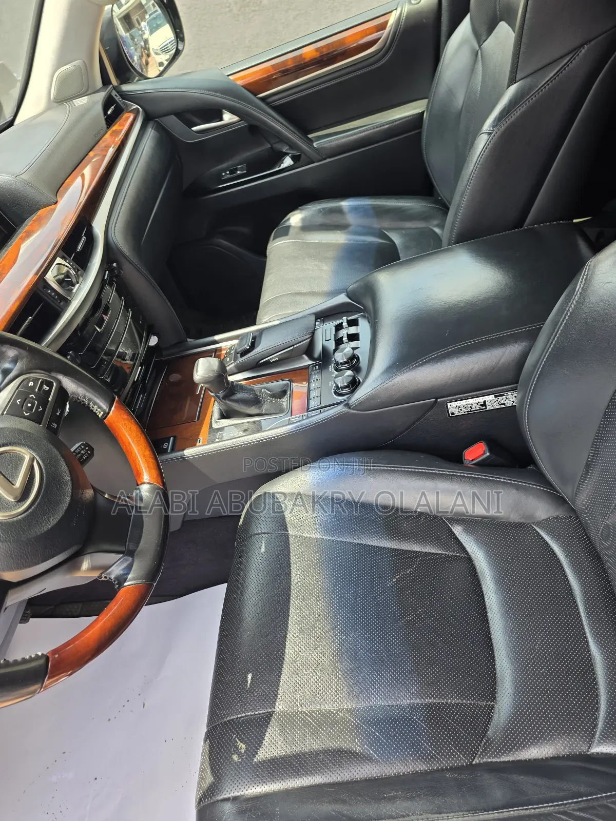 Lexus LX 2017 Silver