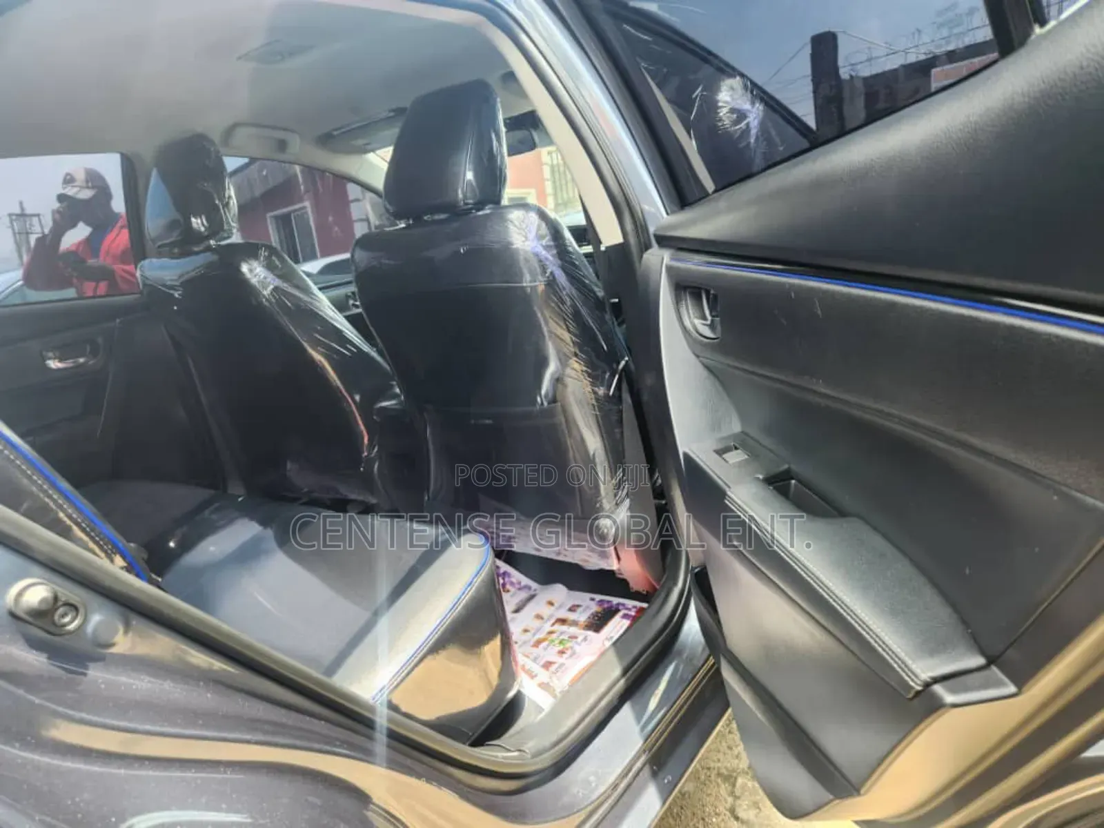 Toyota Corolla LE (1.8L 4cyl 2A) 2019 Gray