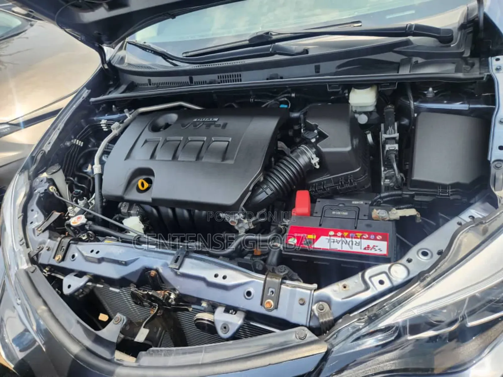 Toyota Corolla LE (1.8L 4cyl 2A) 2019 Gray