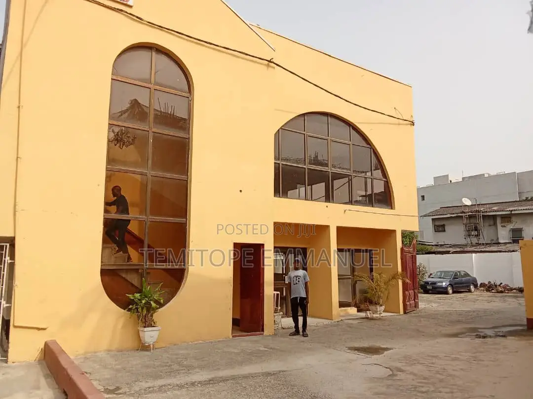 Prime Property in a Premium Location