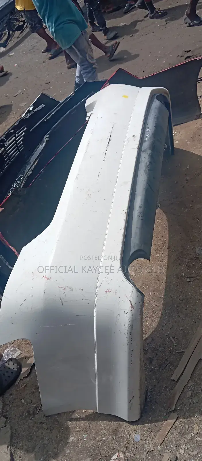 Back Bumper Camry 09 Se