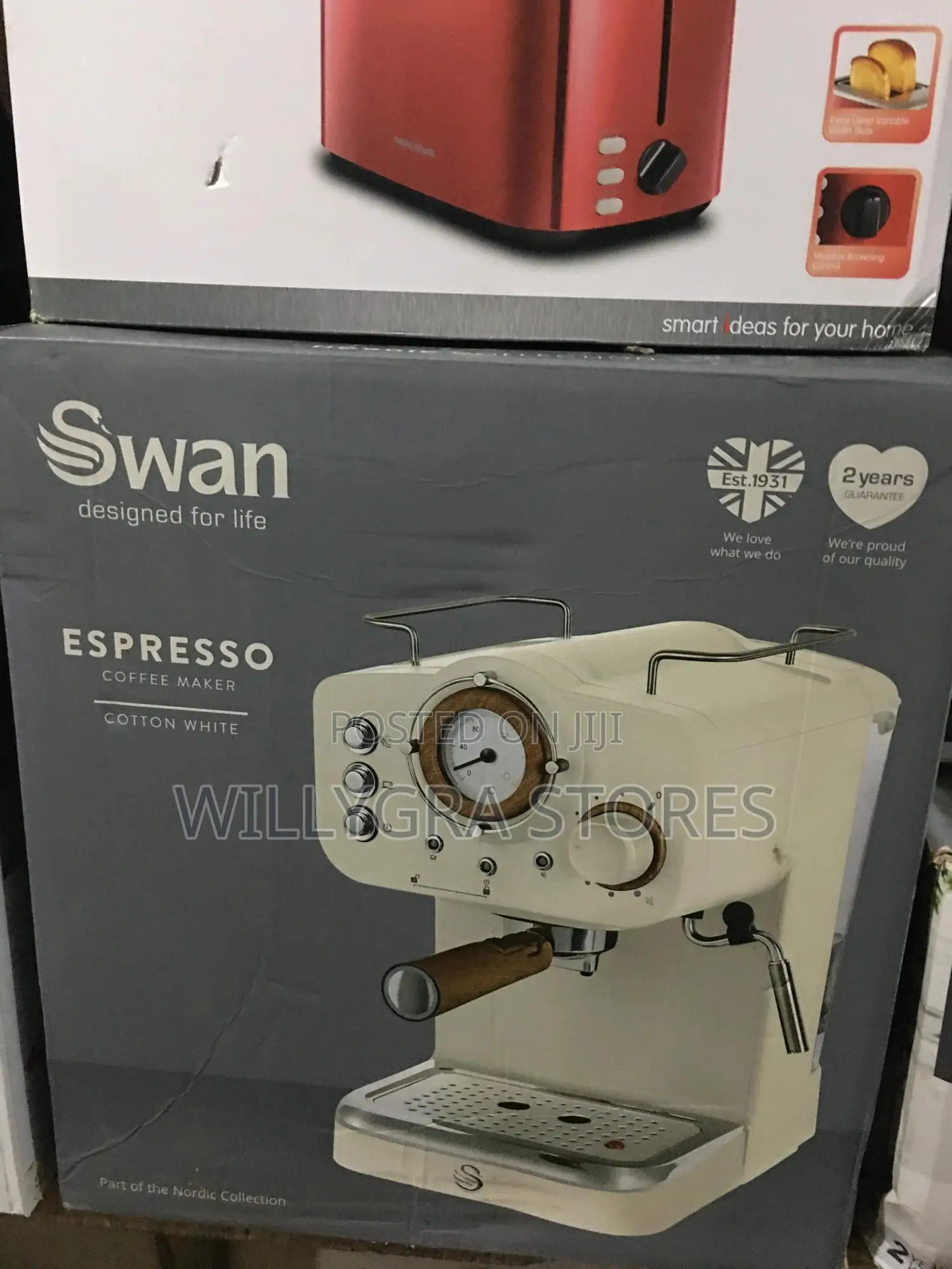Swan Nordic Cotton White Pump Espresso Coffee Machine