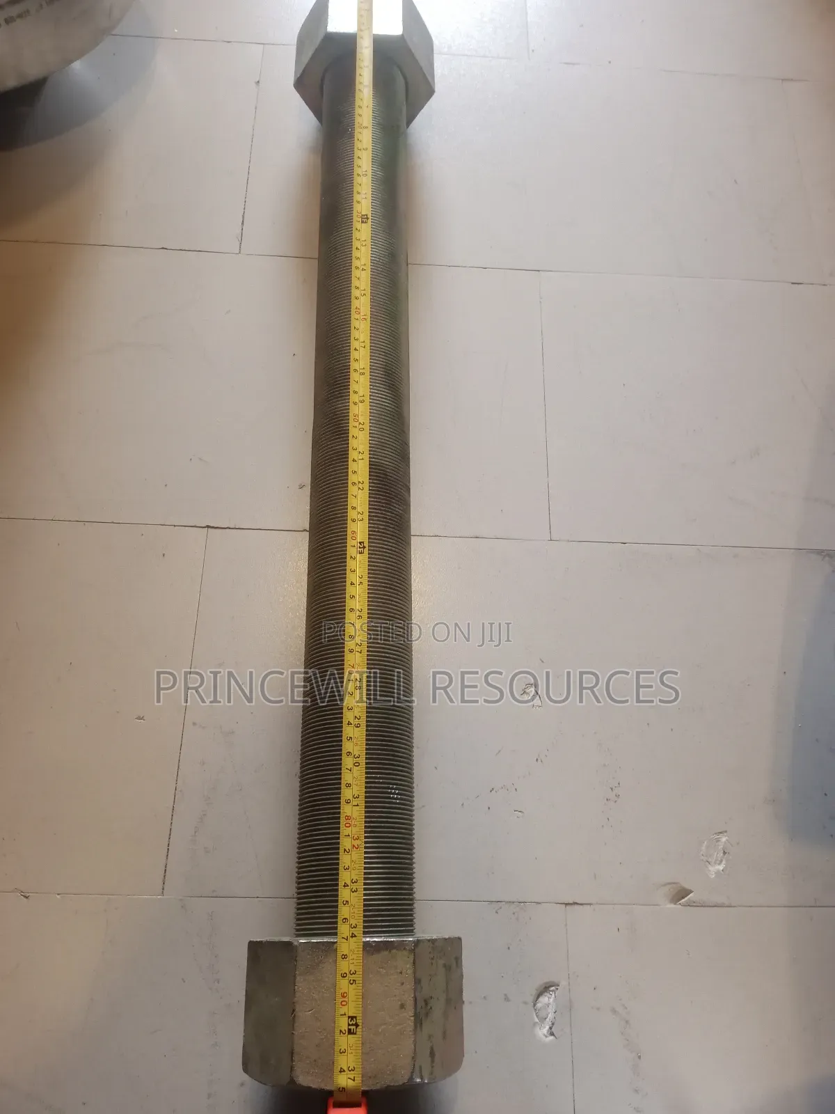 Stud Bolts And Nut For Heavy Duty Materials