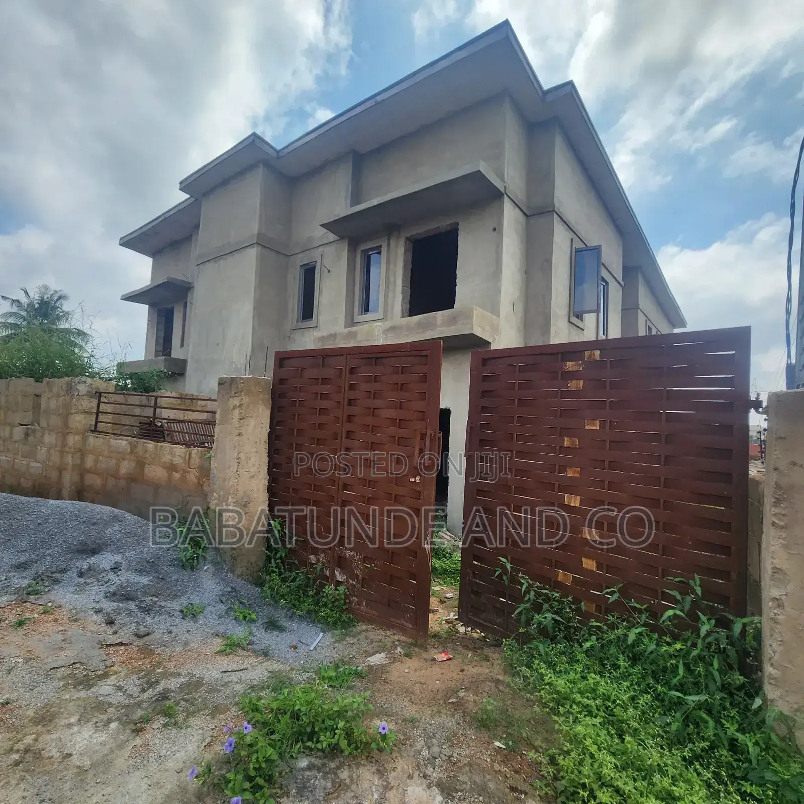 Two(2) Units of Semi Detached Duplex With Bq at Afinyanun, Ologuneru