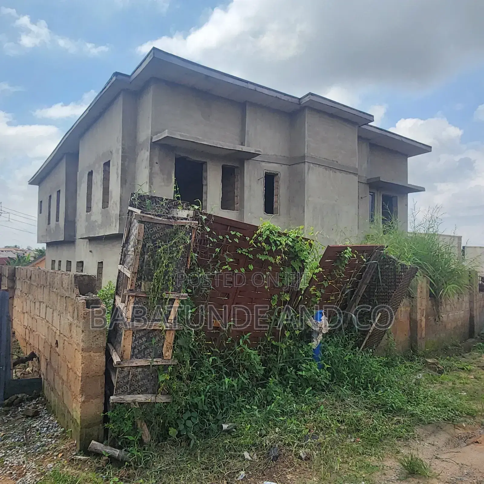Two(2) Units of Semi Detached Duplex With Bq at Afinyanun, Ologuneru