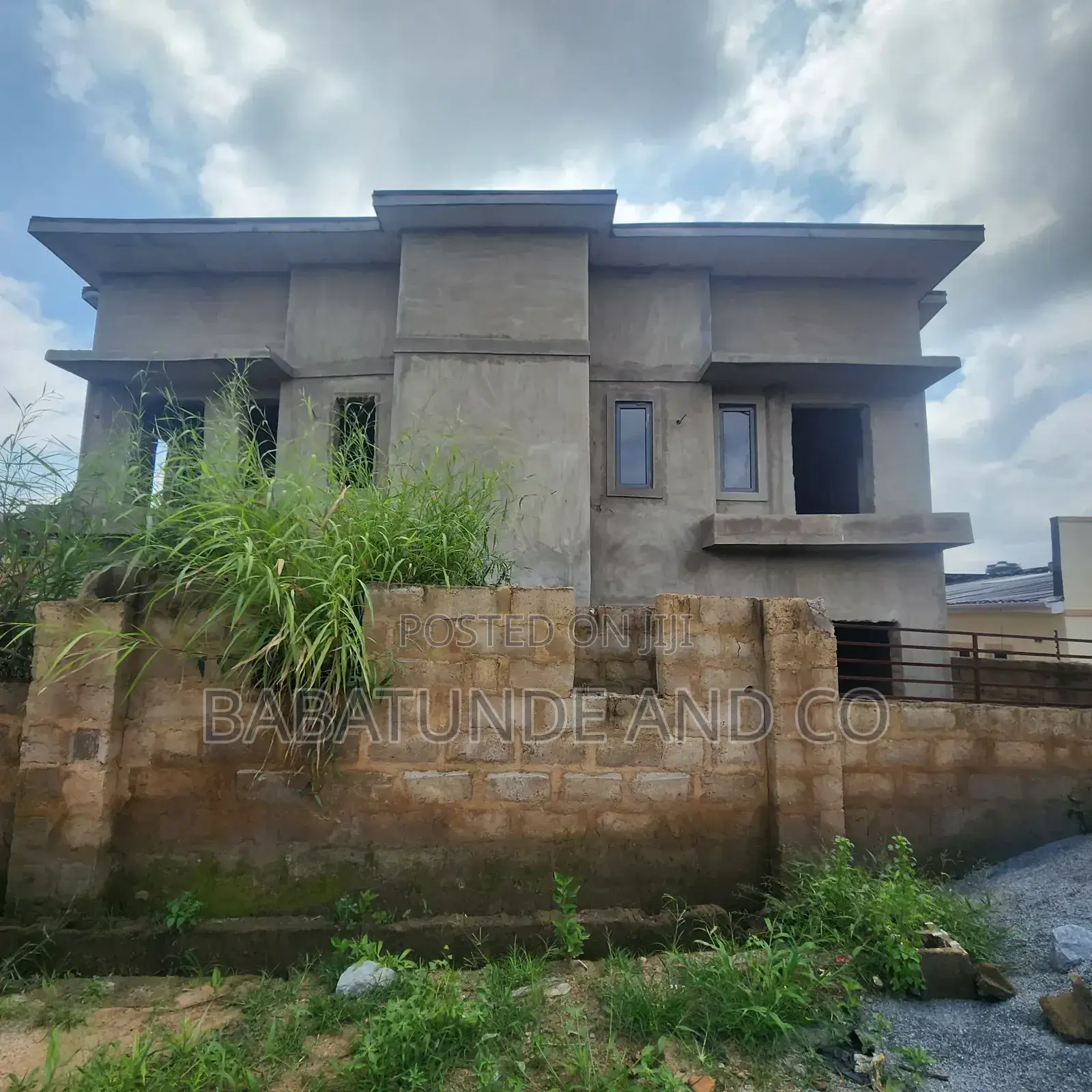 Two(2) Units of Semi Detached Duplex With Bq at Afinyanun, Ologuneru