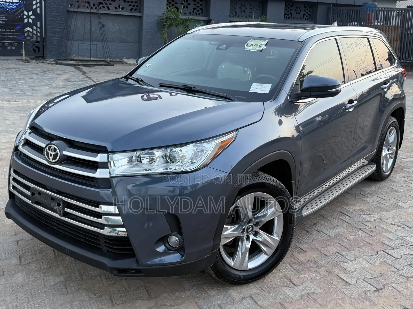 Toyota Highlander Limited 2019 Blue