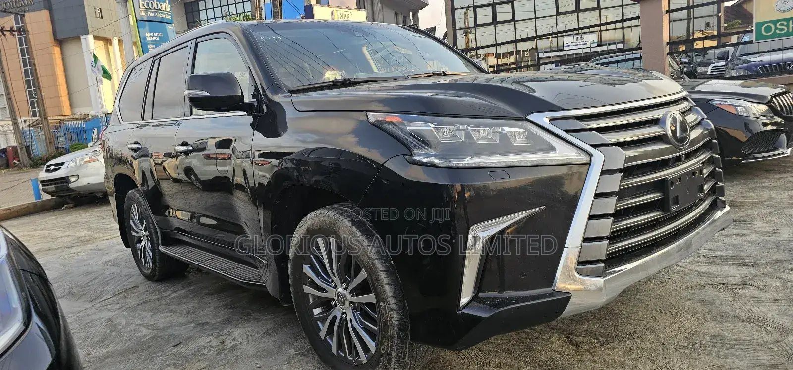 Lexus LX 570 AWD 2016 Black