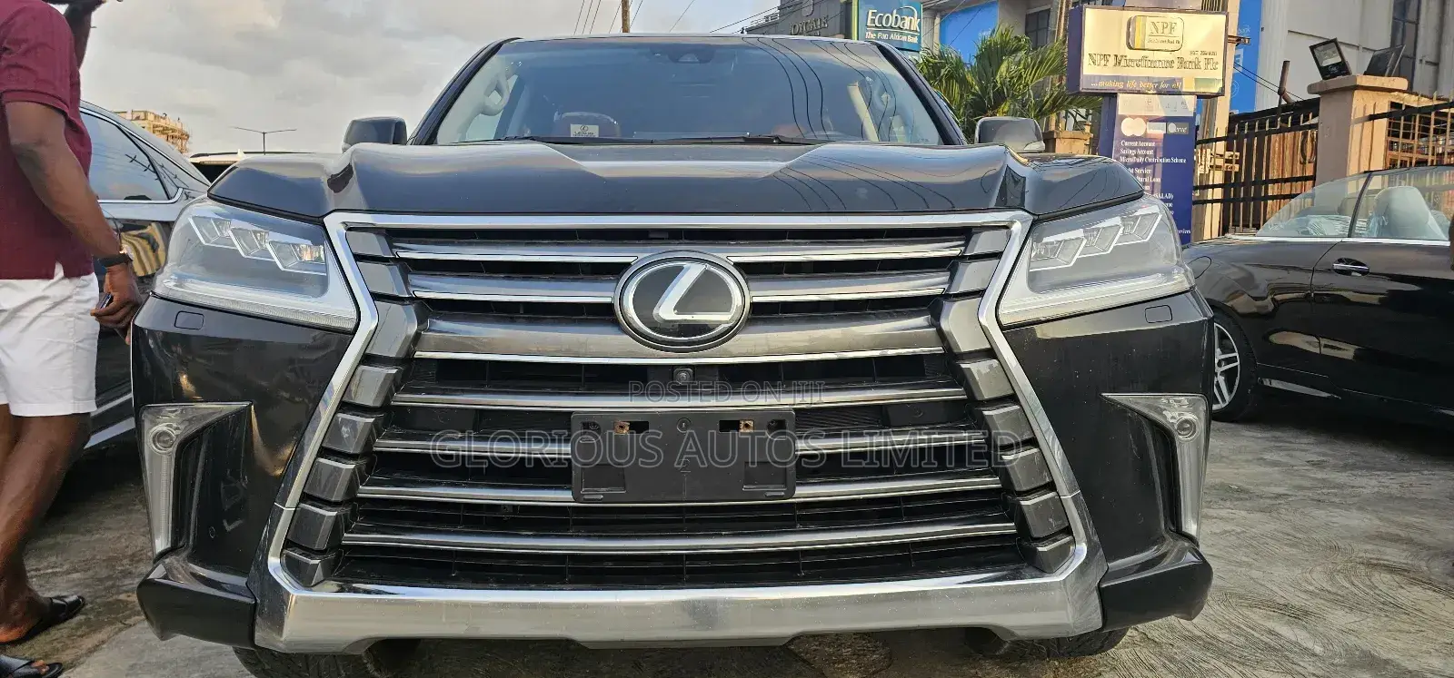 Lexus LX 570 AWD 2016 Black