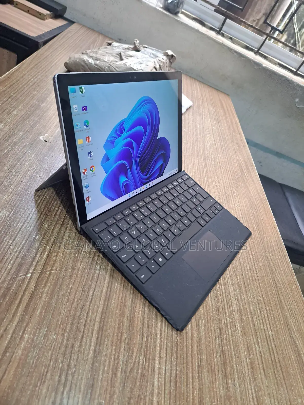 Laptop Microsoft Surface Pro 4 8GB Intel Core I5 SSD 256GB