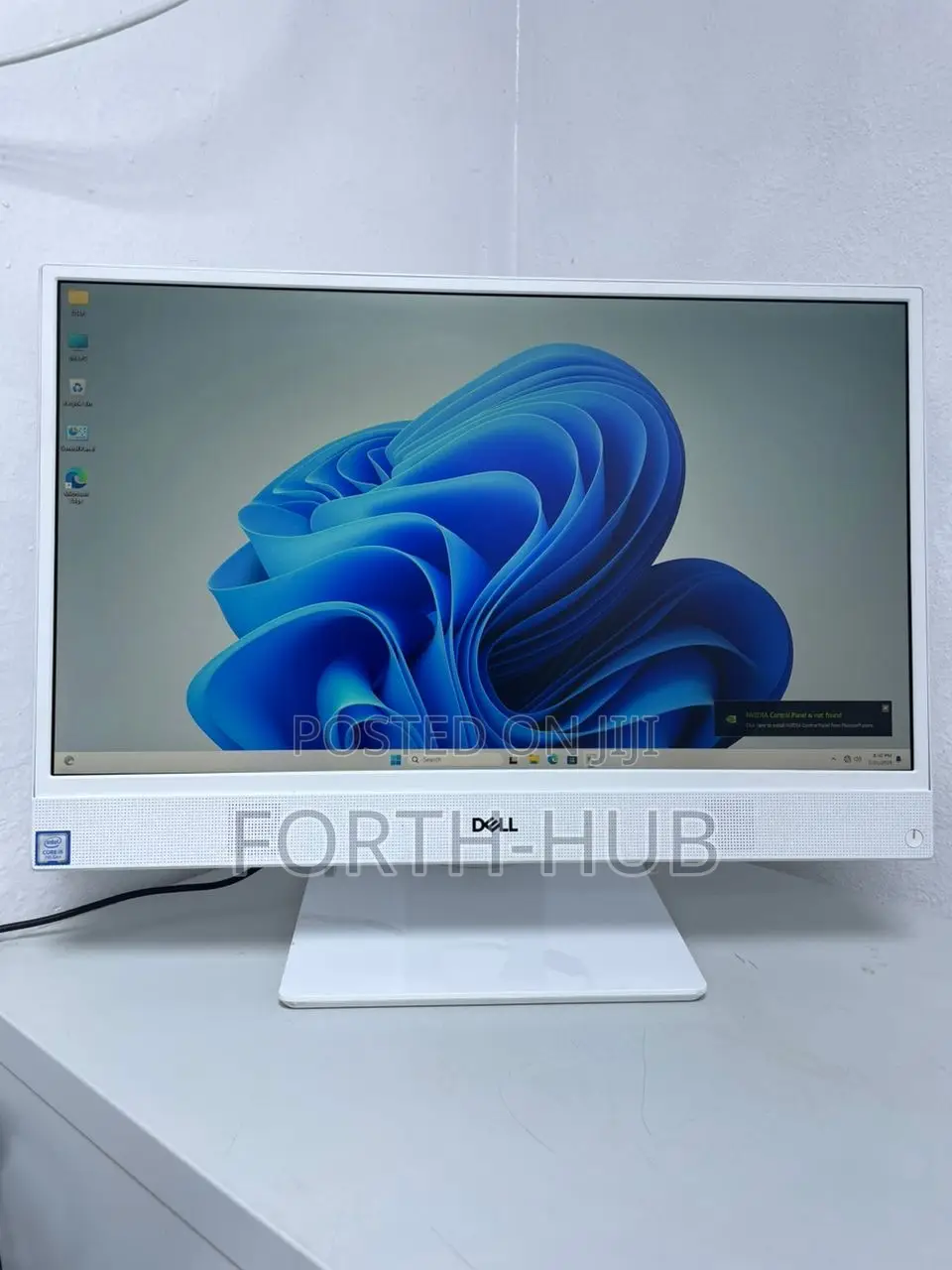 Dell Inspiron 27 All-in-One 8GB Intel Core I5 SSD 256GB