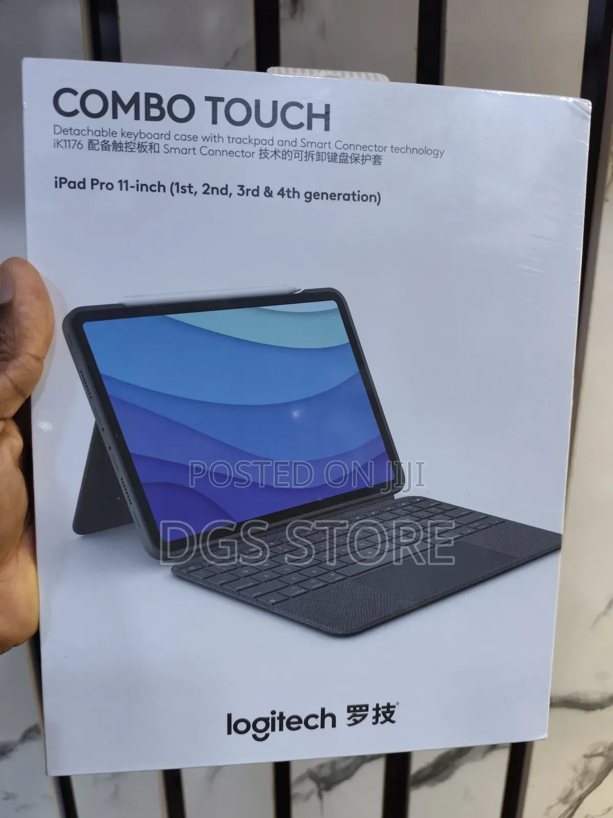 Logitech Combo Touch for iPad 11" 1st,2nd,3rd, 4th Generation