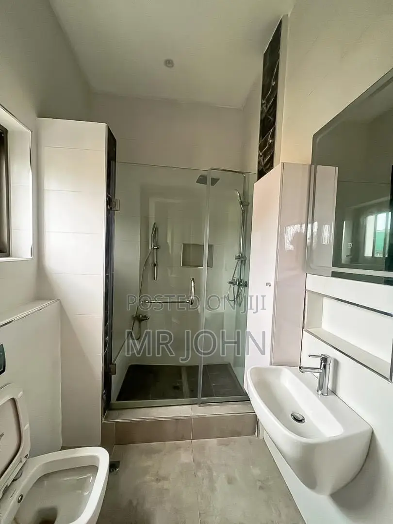 4bdrm Duplex in Ikoyi Owo for rent