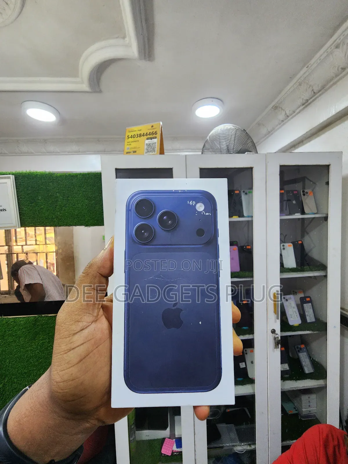 New Apple iPhone 17 Pro 256 GB Blue