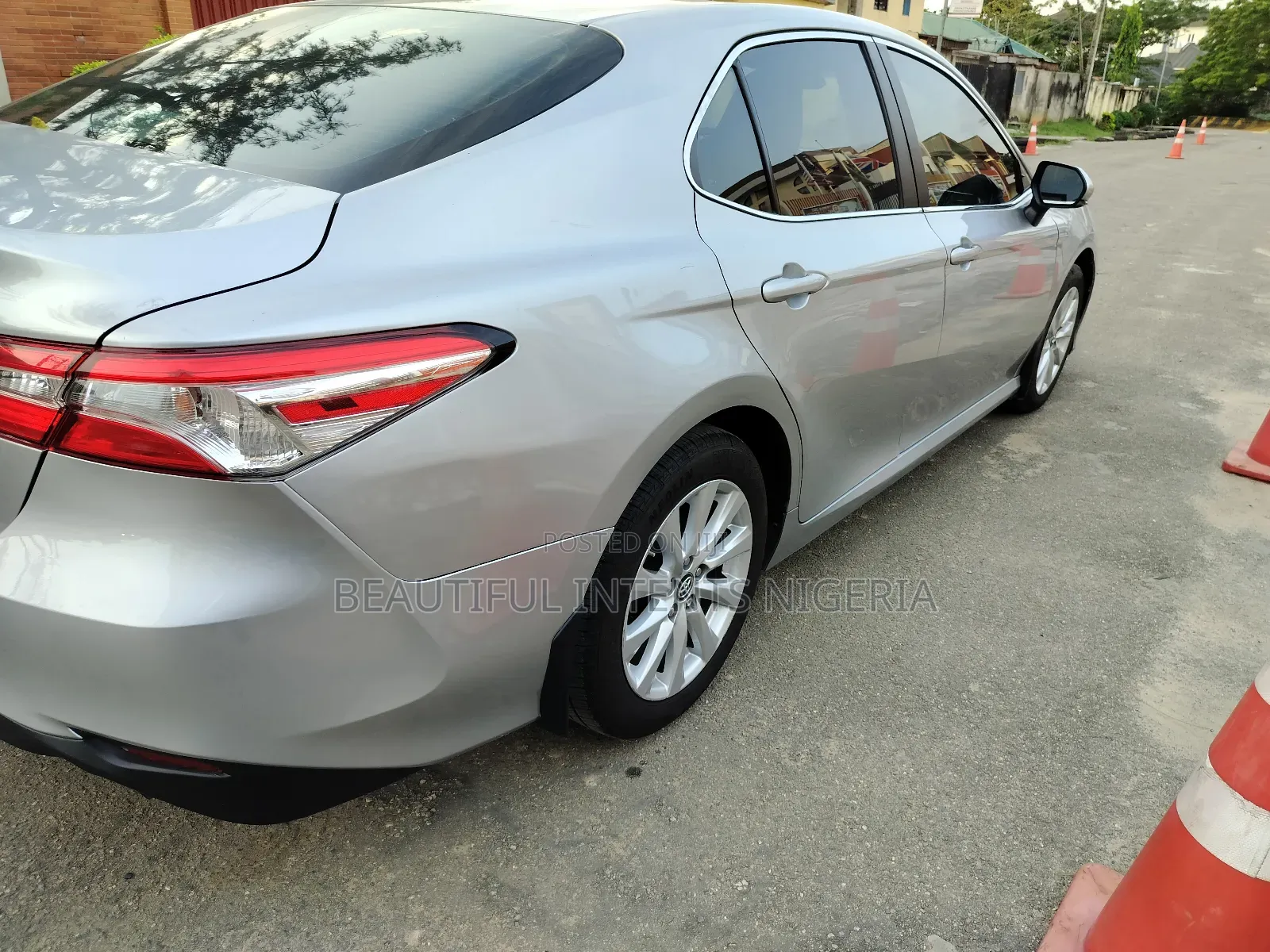 Toyota Camry 2018 Silver