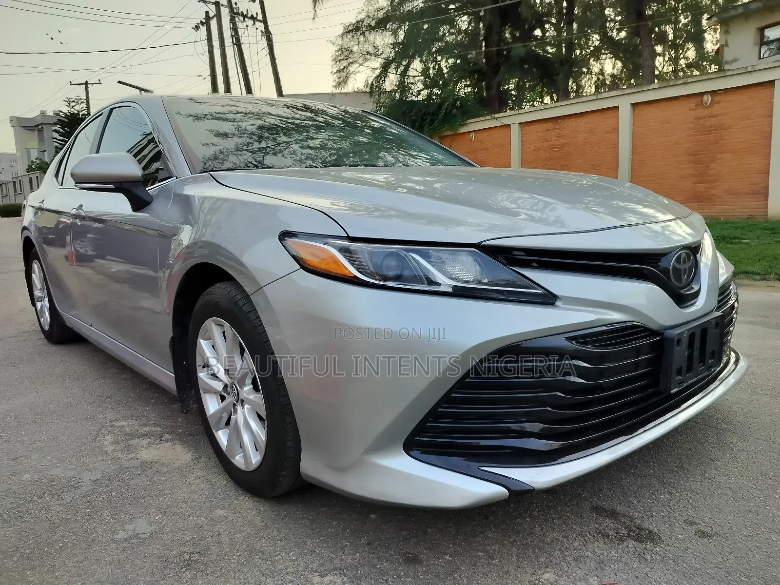 Toyota Camry 2018 Silver