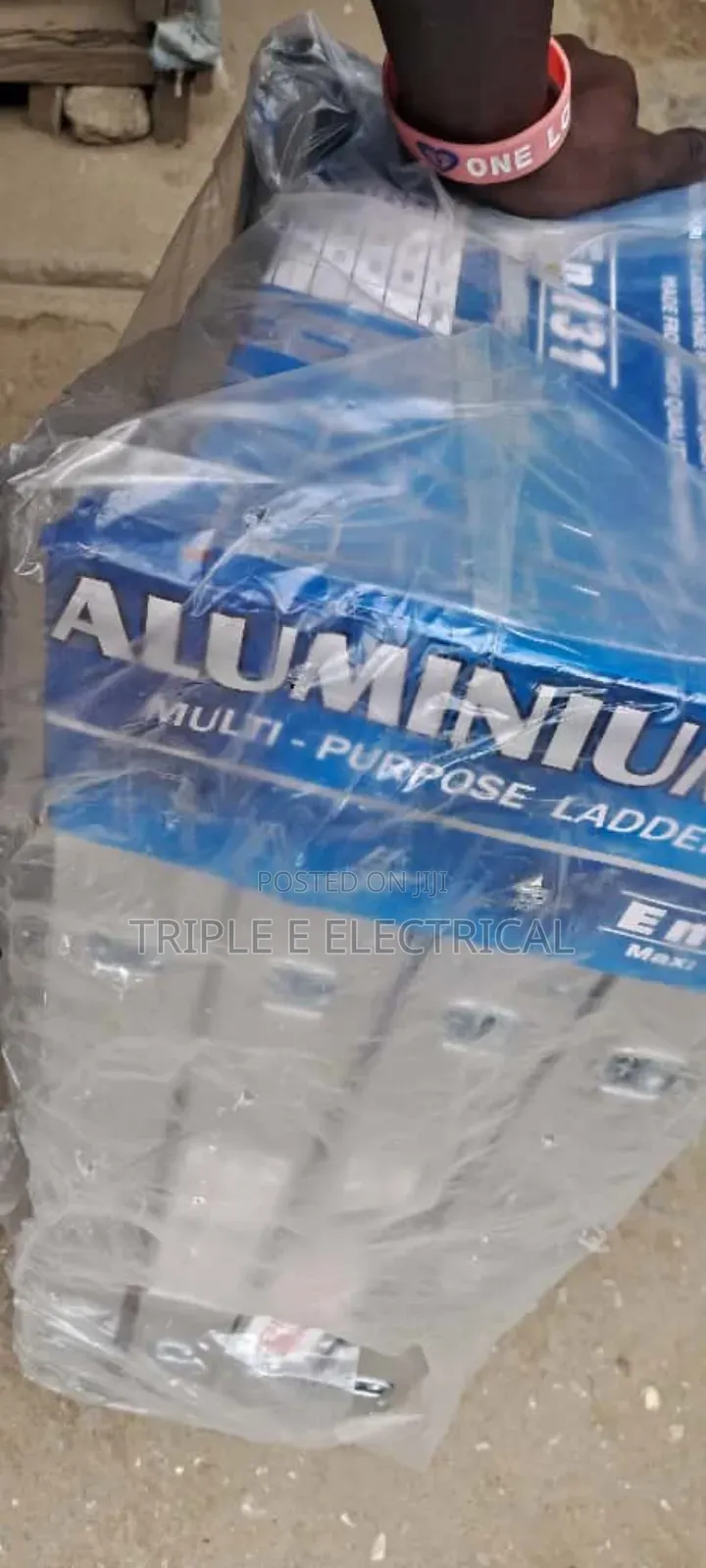 Aluminum Ladder 12 Ft