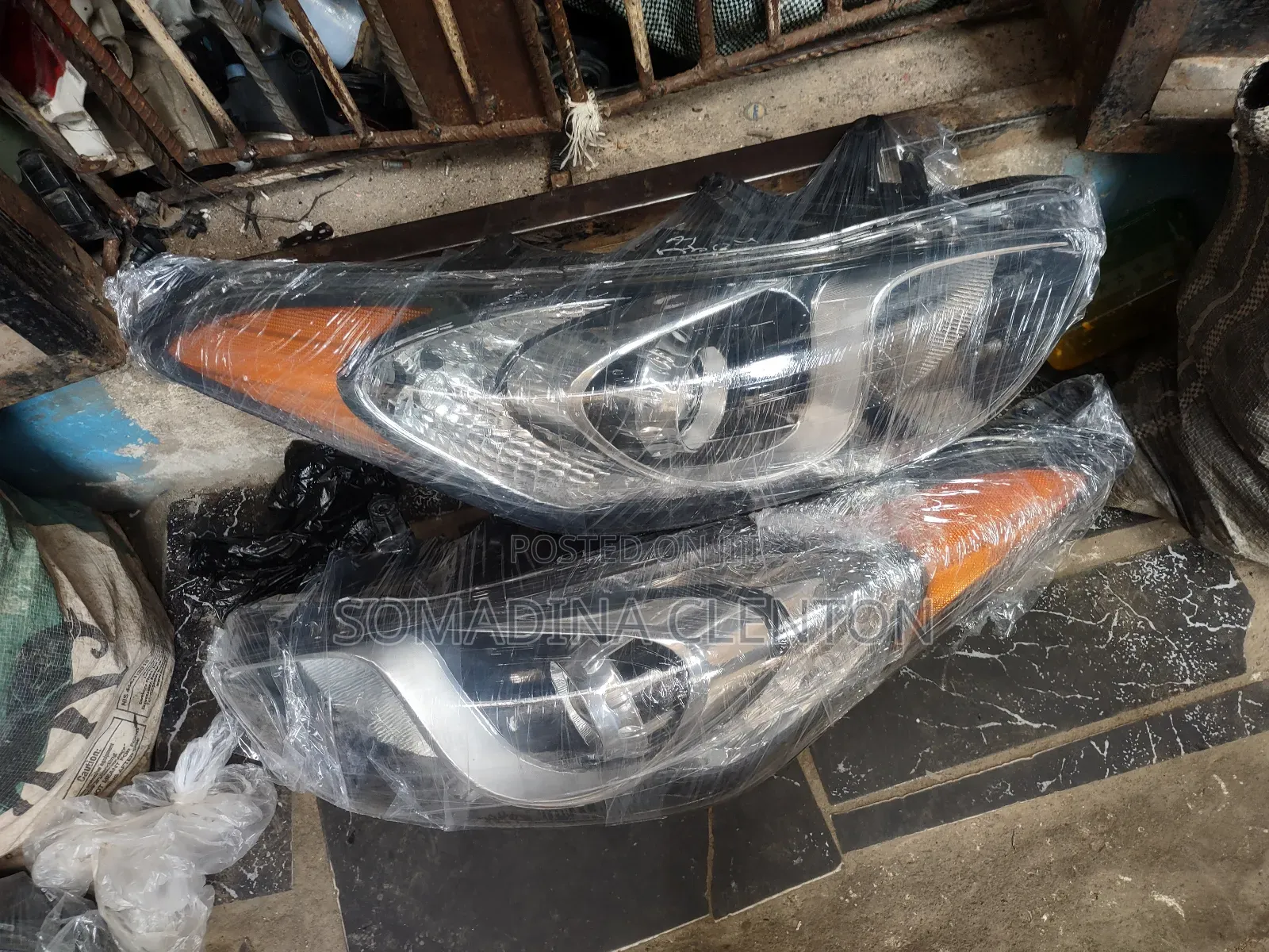 Head Lamp Hyundai Elantra Gt 2012