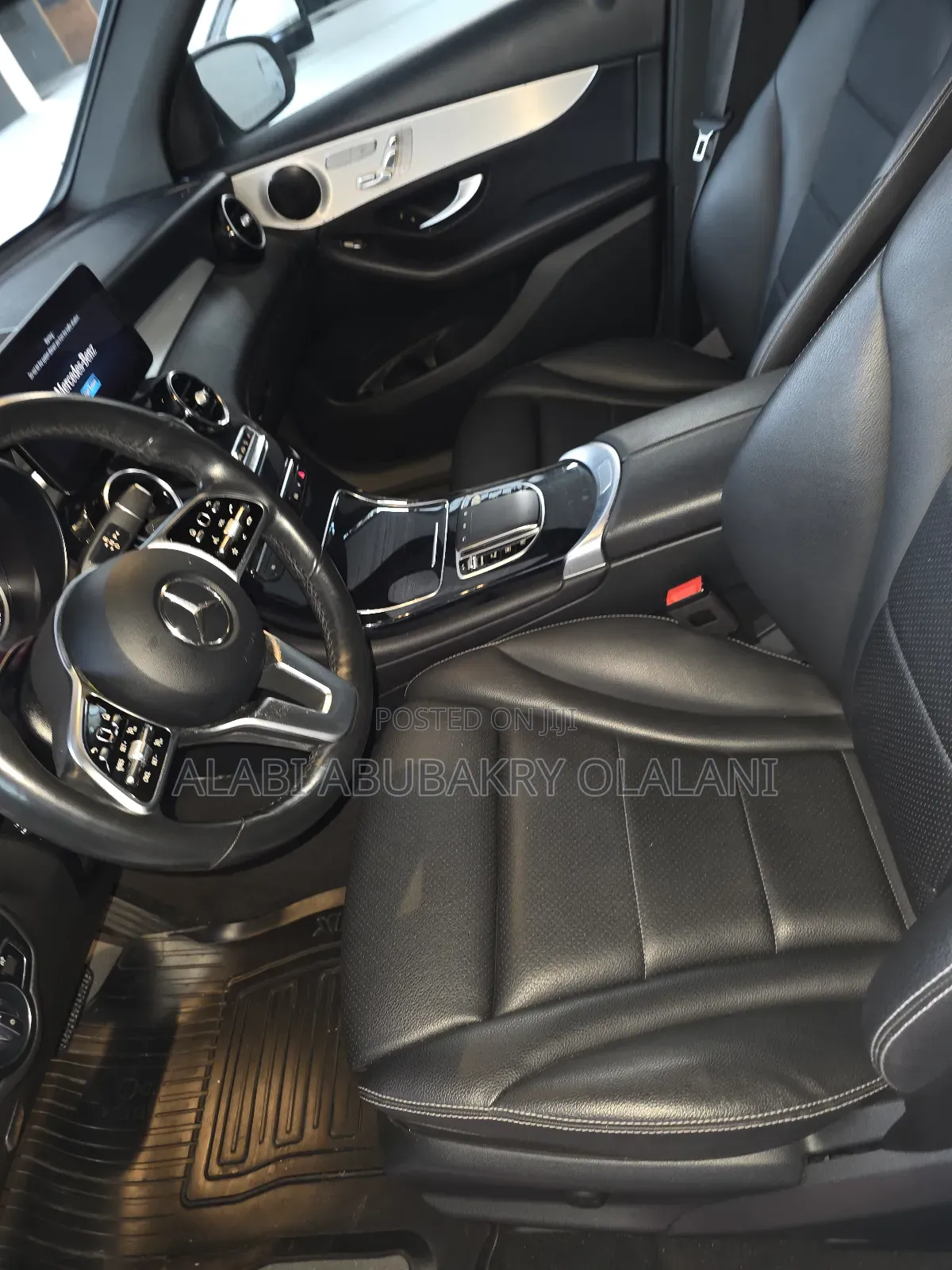 Mercedes-Benz GLC-Class 2022 Off white
