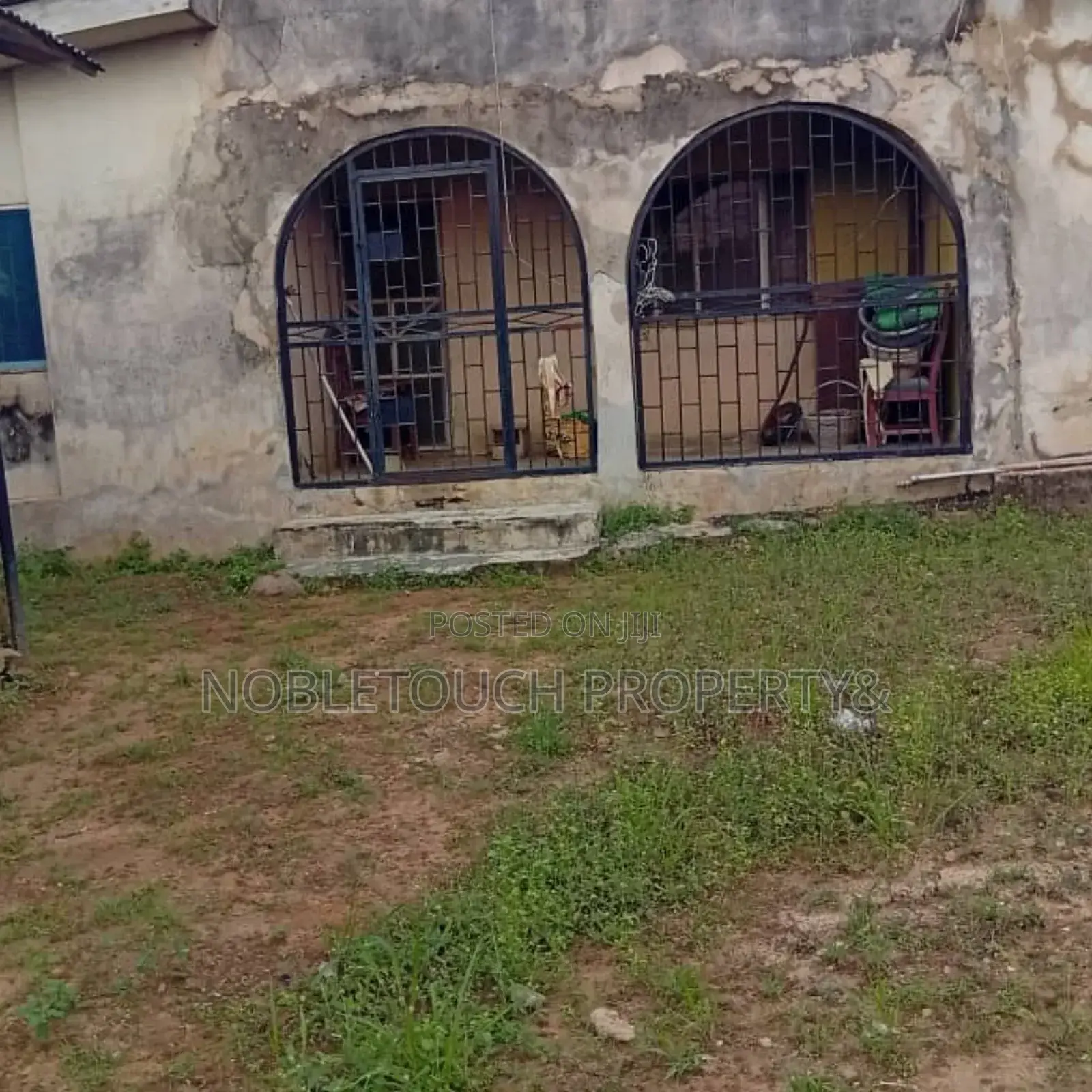 3bdrm Bungalow in Ijegun Ikotun Lagos for sale