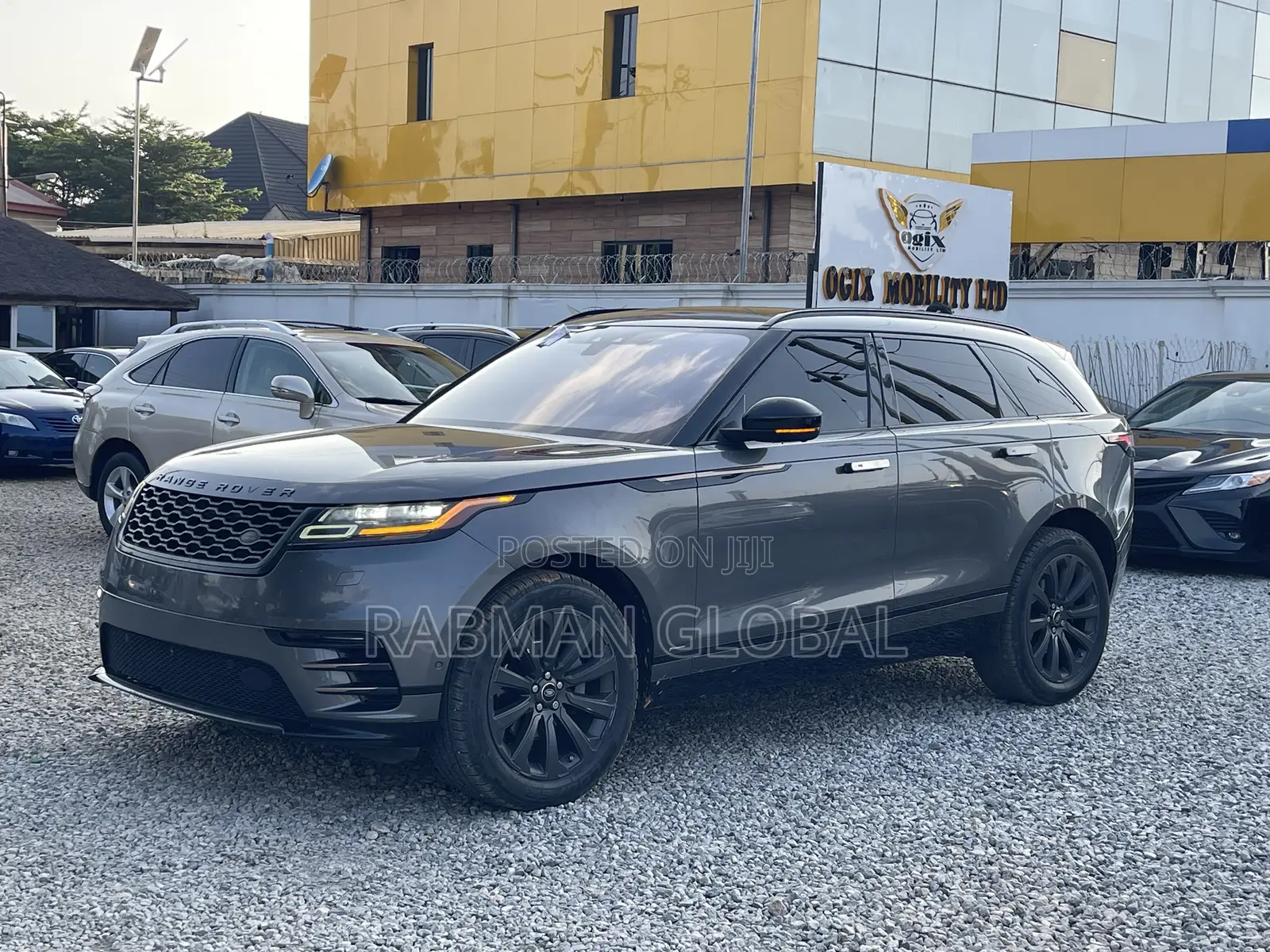 Land Rover Range Rover Velar P250 SE R-Dynamic 4x4 2019 Gray