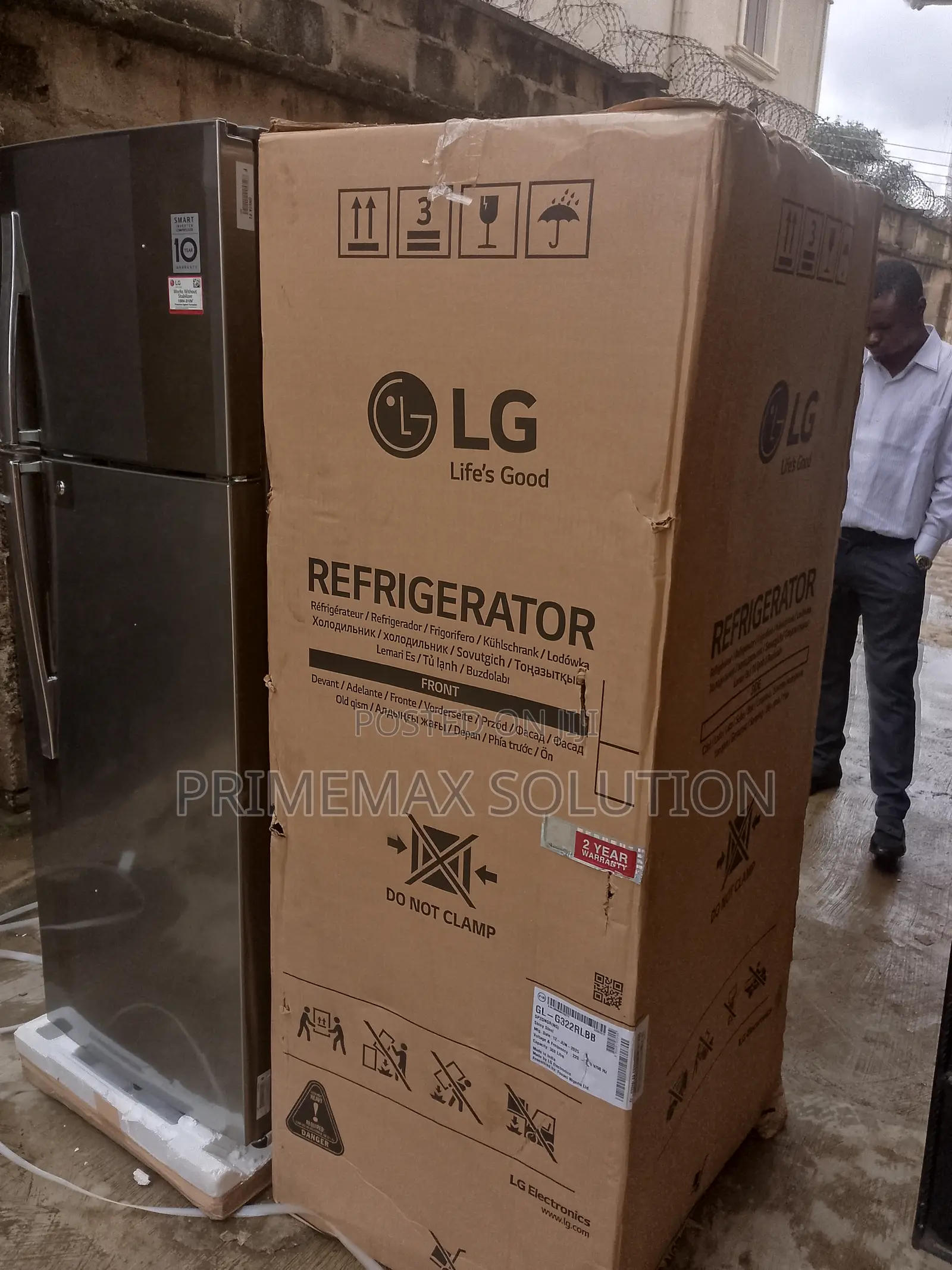 Lg Gl-G322rlbb 308l Frost-Free Fridge With Toughened Glass Shelves