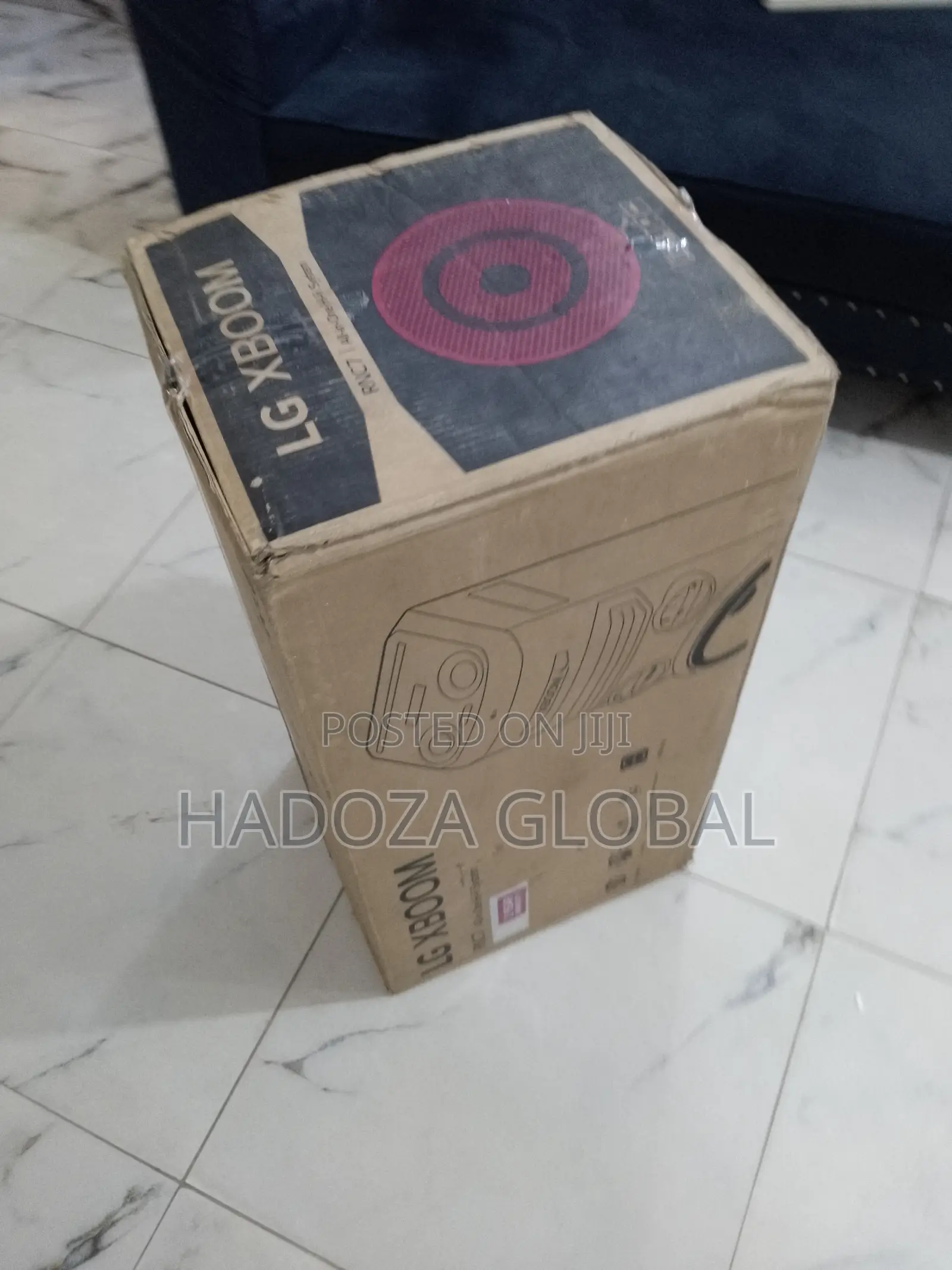 The Lg Xboom Rnc7 Featuring Karaoke Support