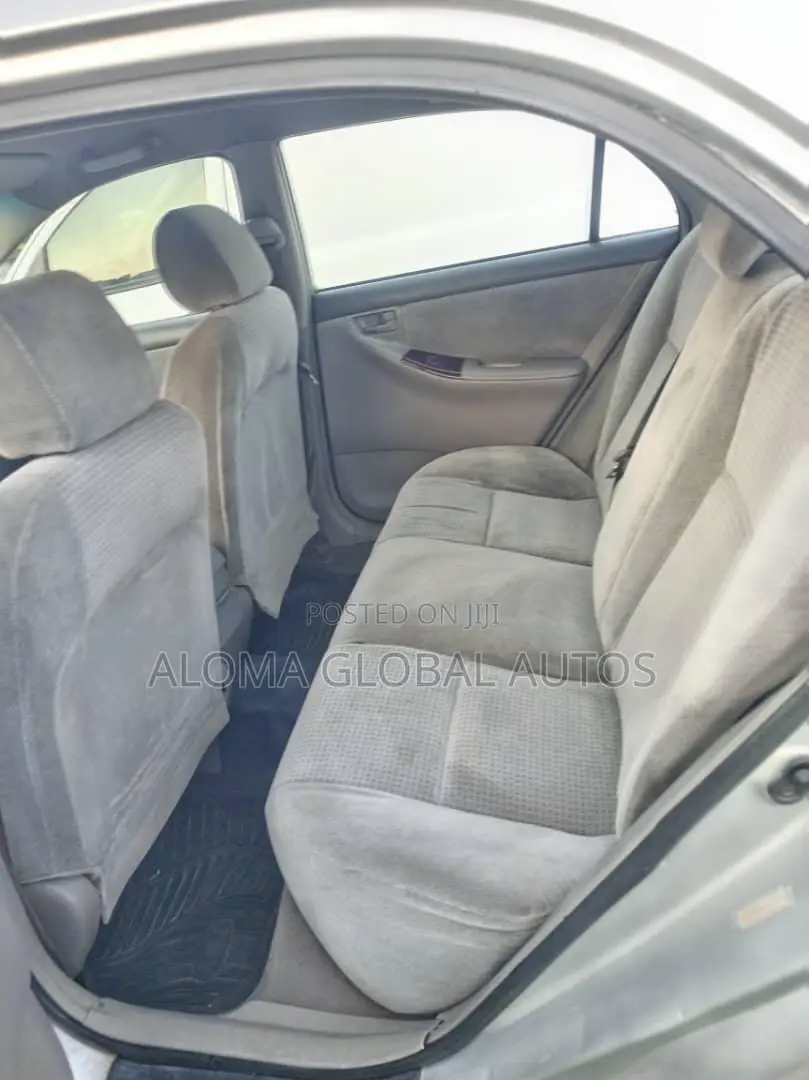 Toyota Corolla 2006 Silver