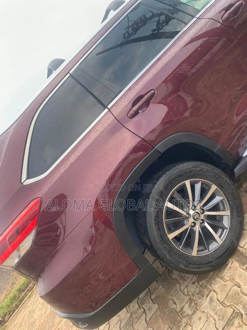 Toyota Highlander 2018 Red