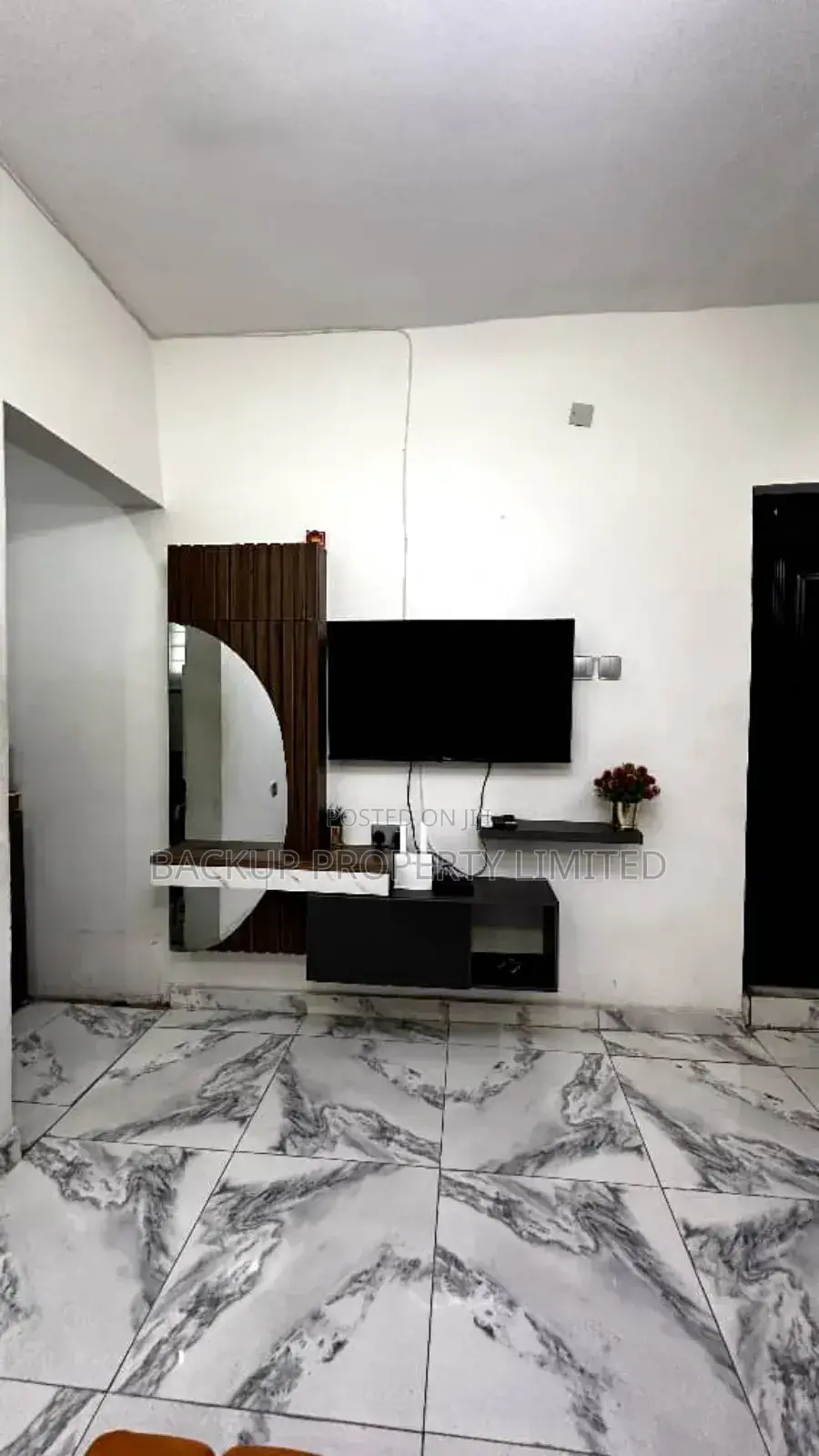Furnished 1bdrm Apartment in Yaba for sale
