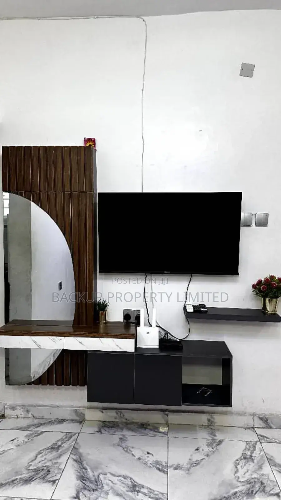 Furnished 1bdrm Apartment in Yaba for sale