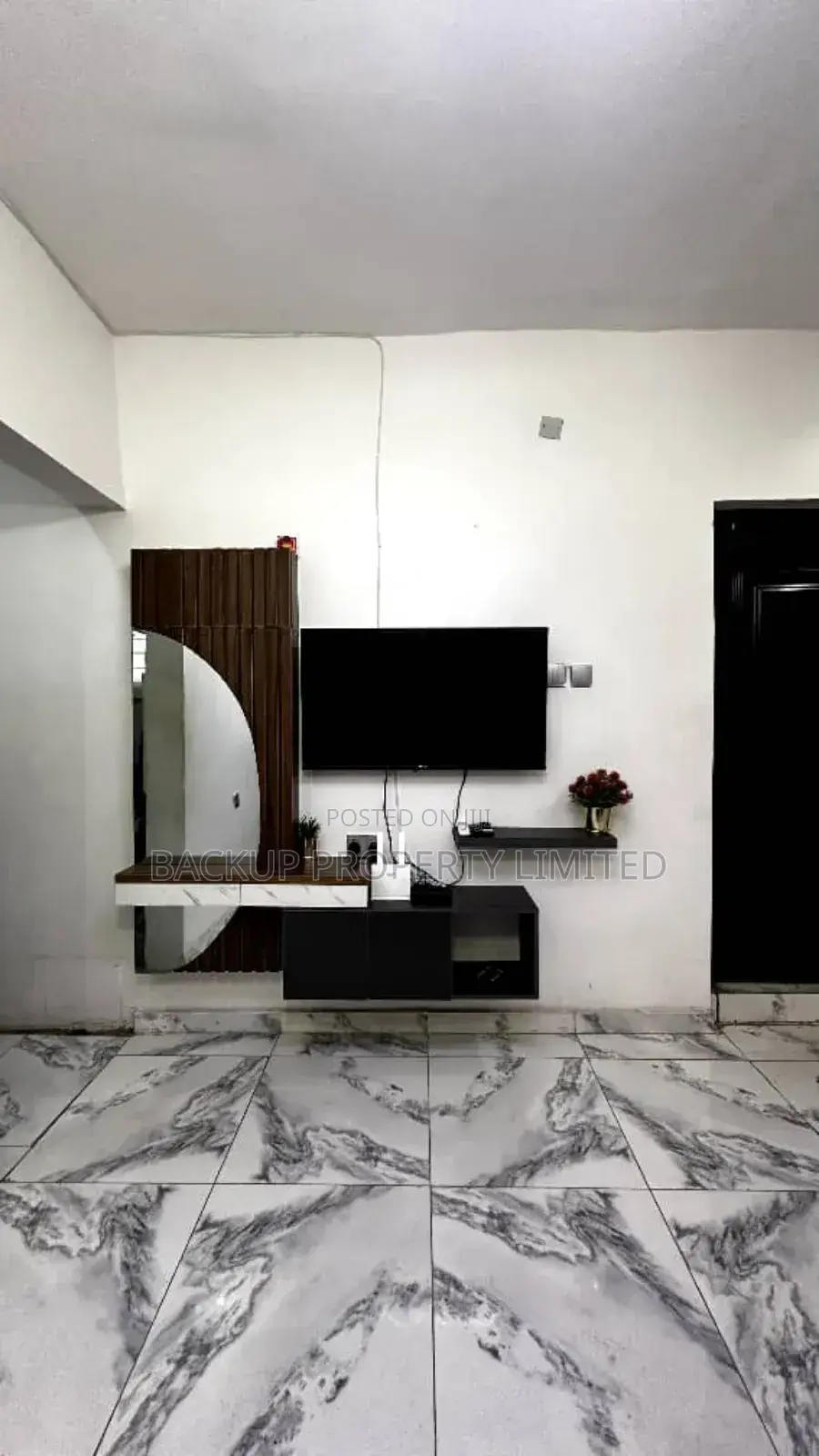 Furnished 1bdrm Apartment in Yaba for sale