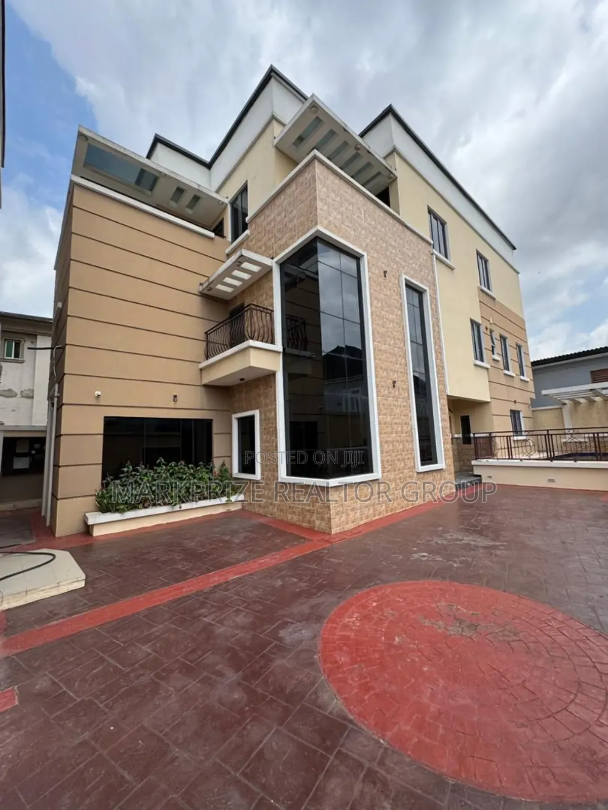 5bdrm Duplex in Omole Phase 1 for sale