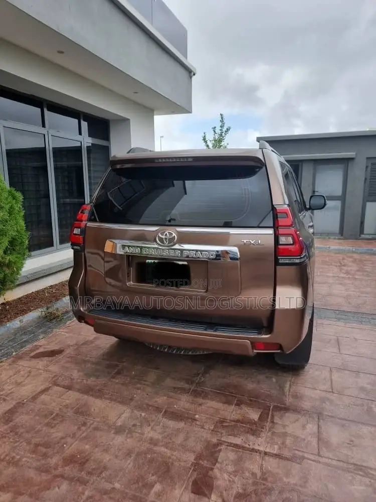 Toyota Land Cruiser Prado 2.7 i 2013 Brown
