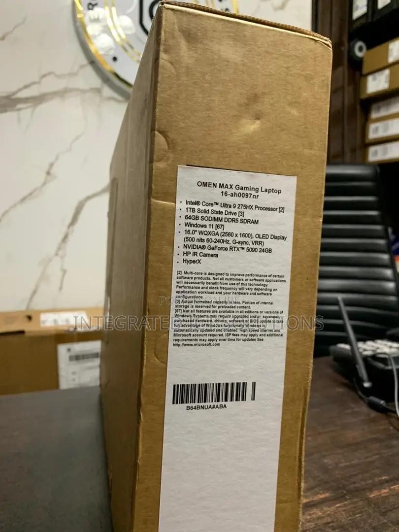 New Laptop HP Omen Max 16 64GB Intel Core Ultra 9 SSD 1T