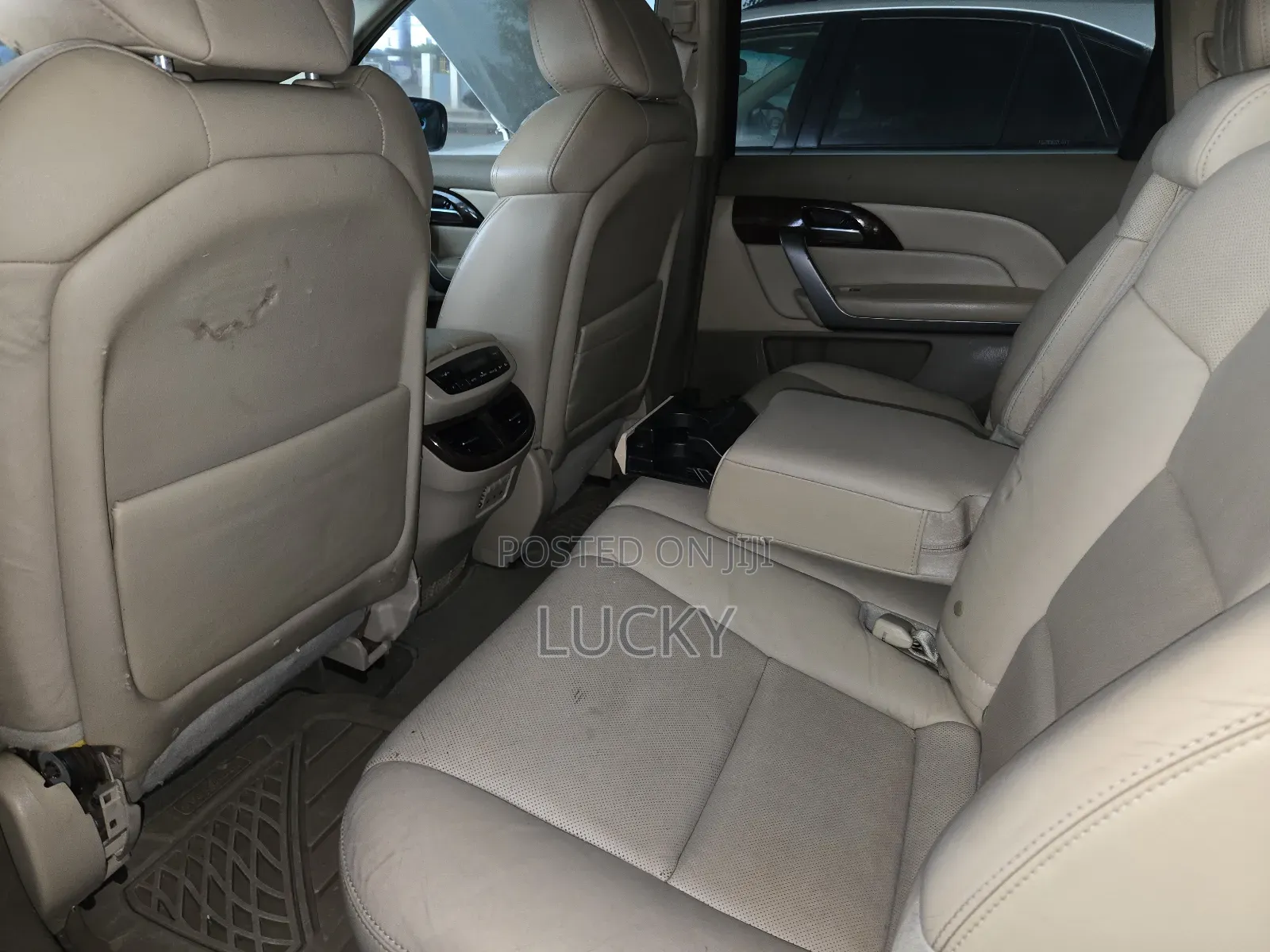 Acura MDX Technology Package SUV AWD (3.7L 6cyl 6A) 2012 Black