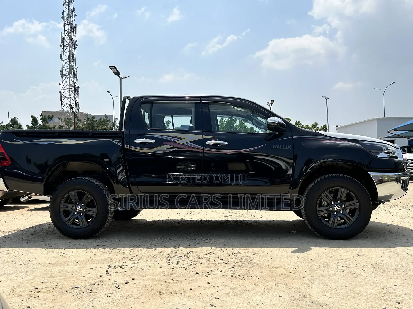 New Toyota Hilux 2025 Black