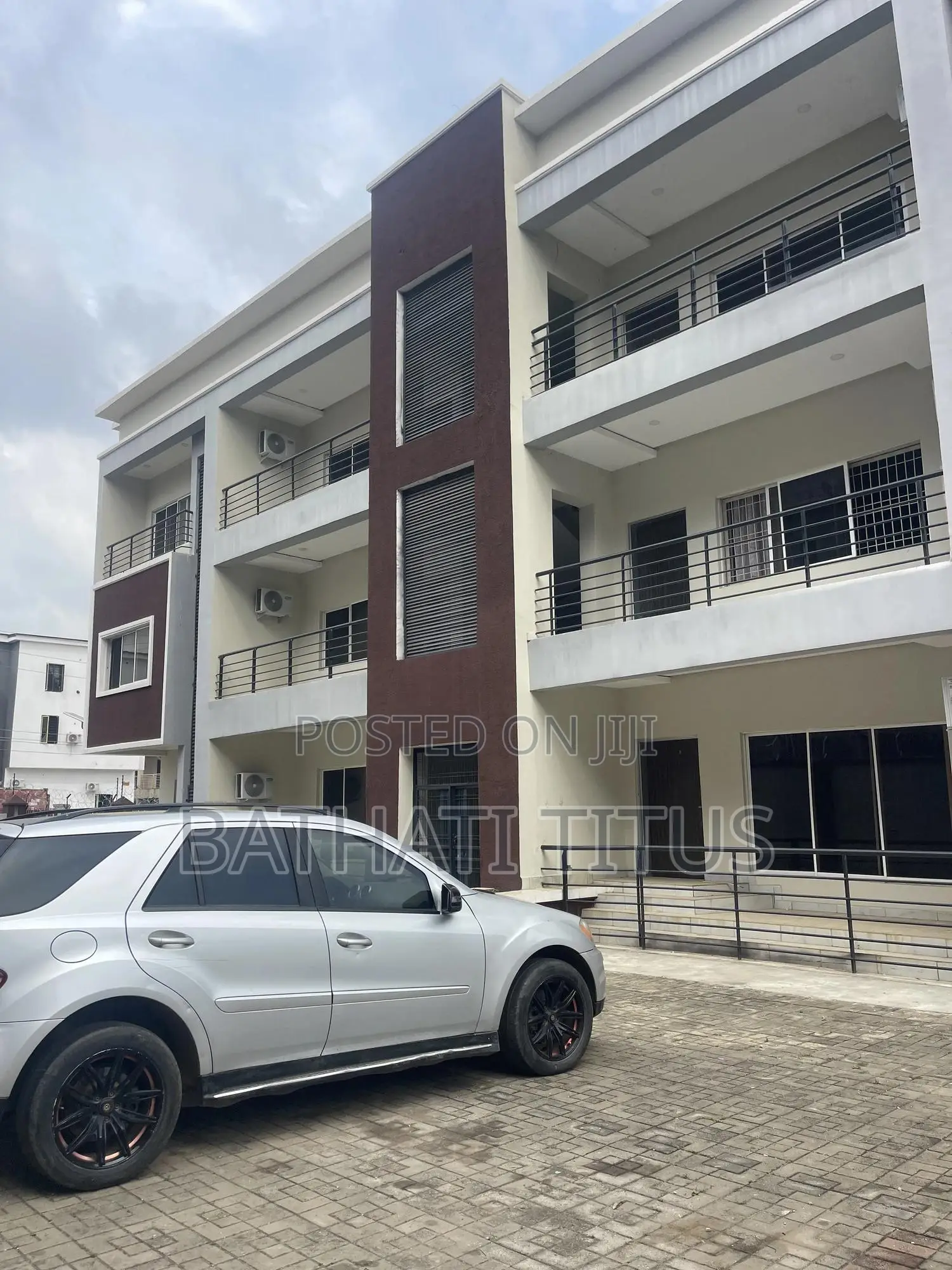 3bdrm Block of Flats in Jahi for rent