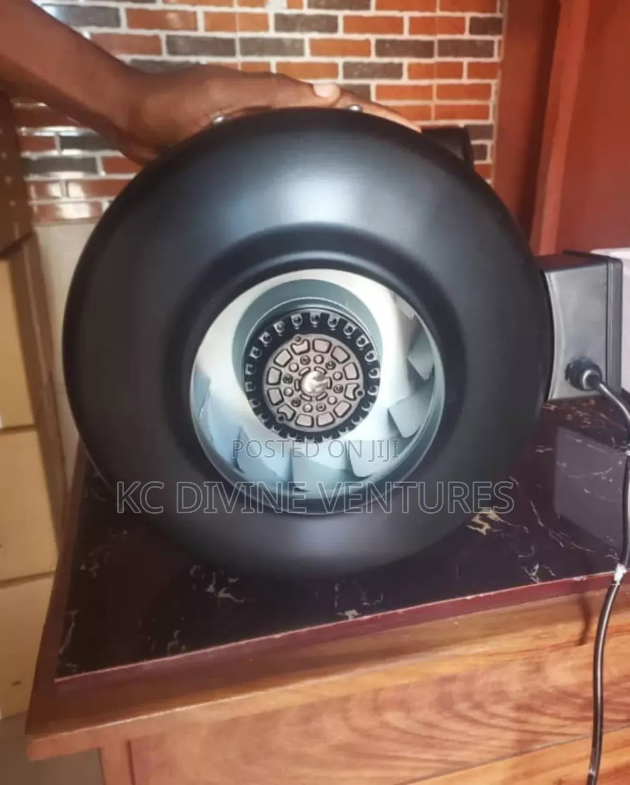 8inches Inline Extractor Fan 220vac. 2600r/Min
