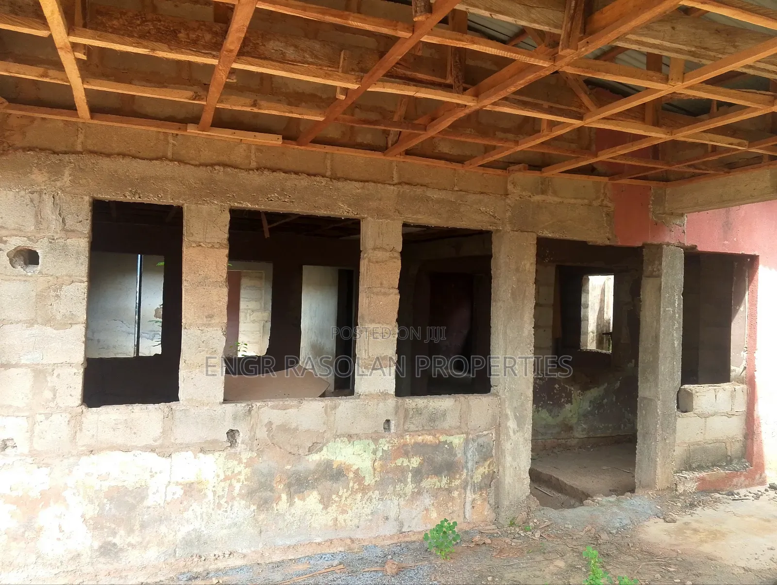 4bdrm Bungalow in Agbadam, Ilorin South for sale